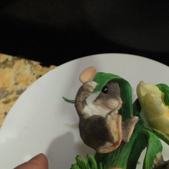 Charming Tails "Hangin Around" Figurine. 89/623 Fitz and Floyd Dean Griff - Picture 4 of 4